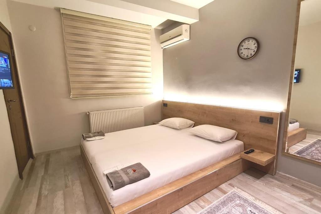 Social House Mil Hotel Istanbul Exterior photo
