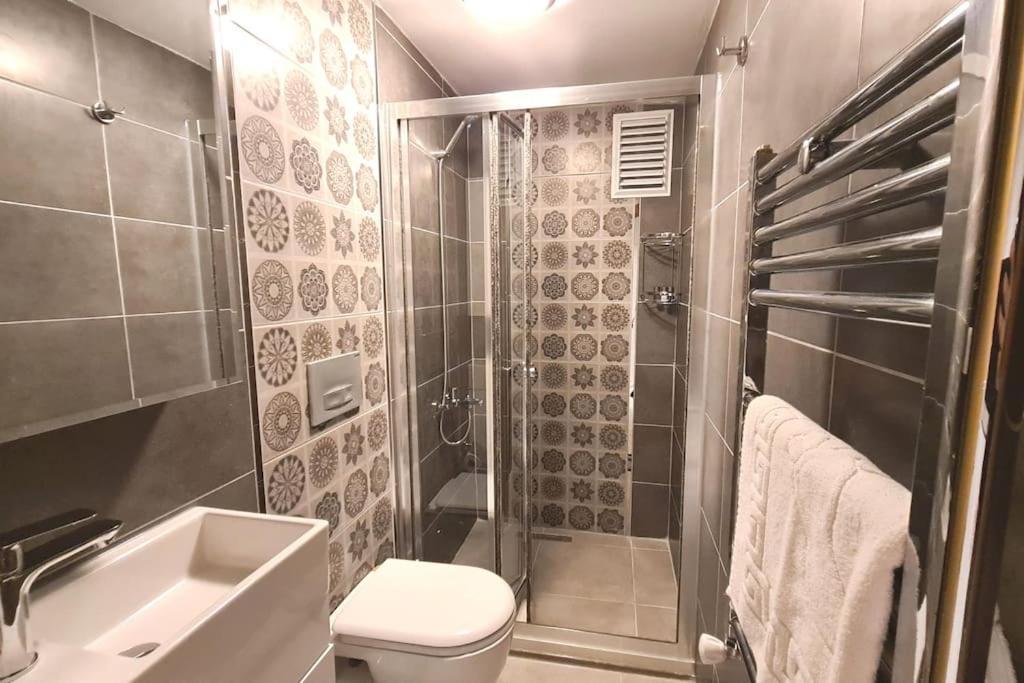 Social House Mil Hotel Istanbul Exterior photo