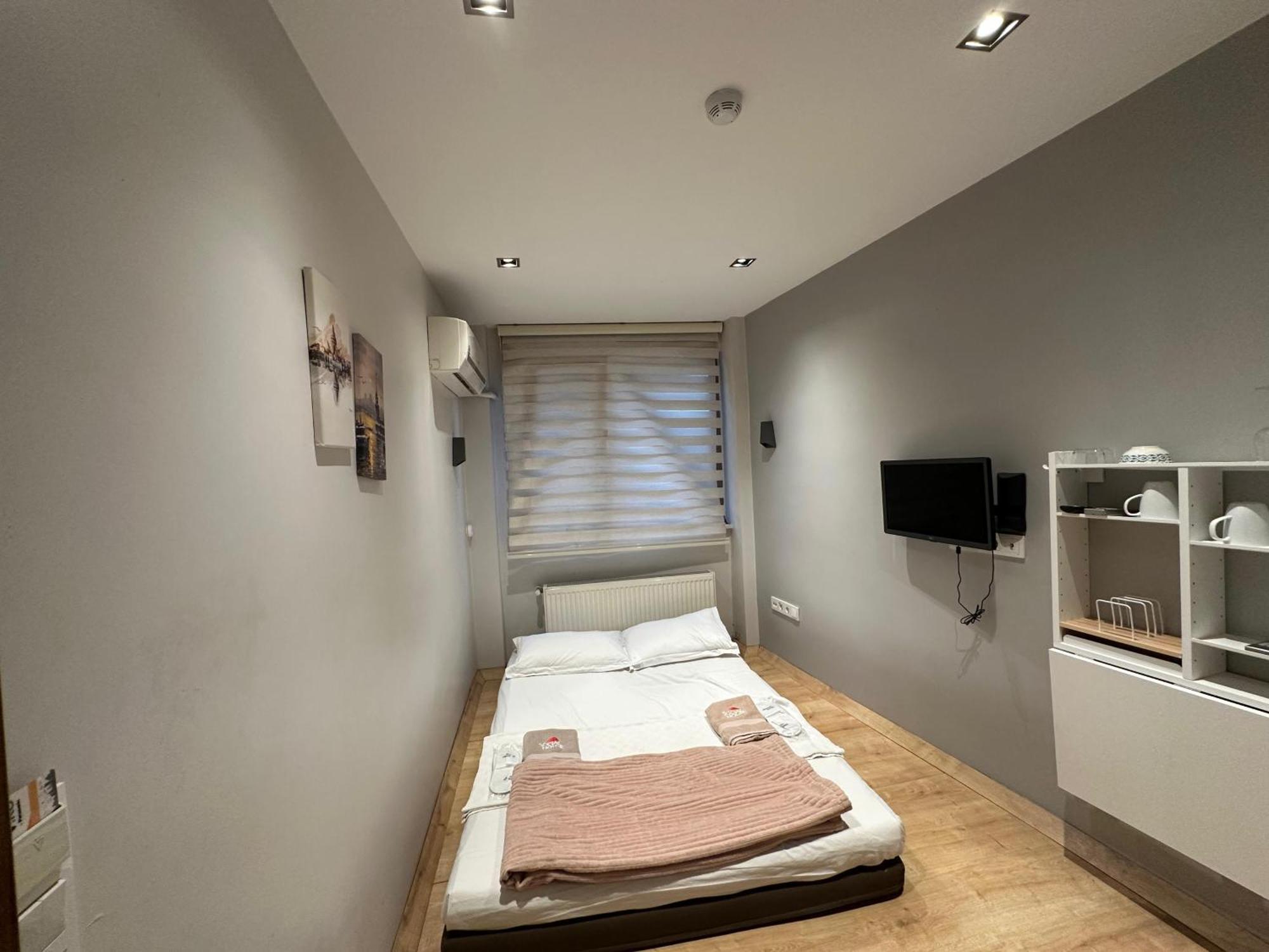 Social House Mil Hotel Istanbul Exterior photo