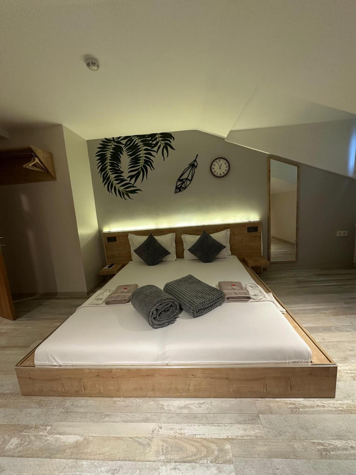 Social House Mil Hotel Istanbul Exterior photo